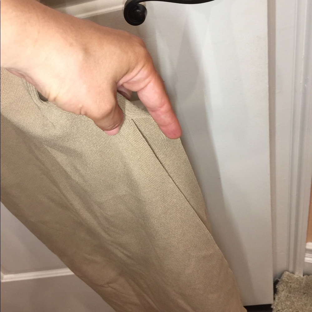 Dress - Picture 4 of 5